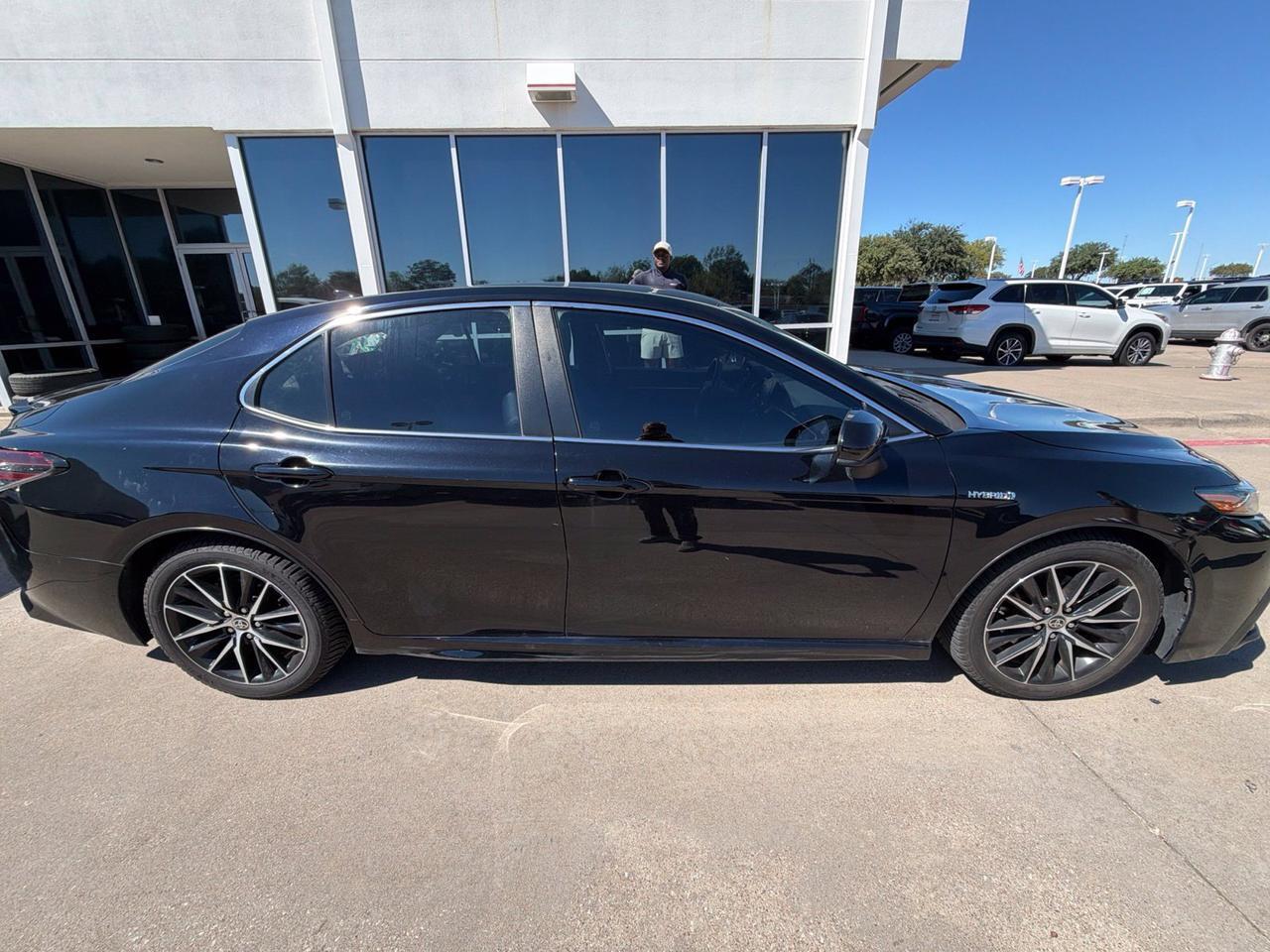 2021 Toyota Camry Hybrid SE Hurst TX