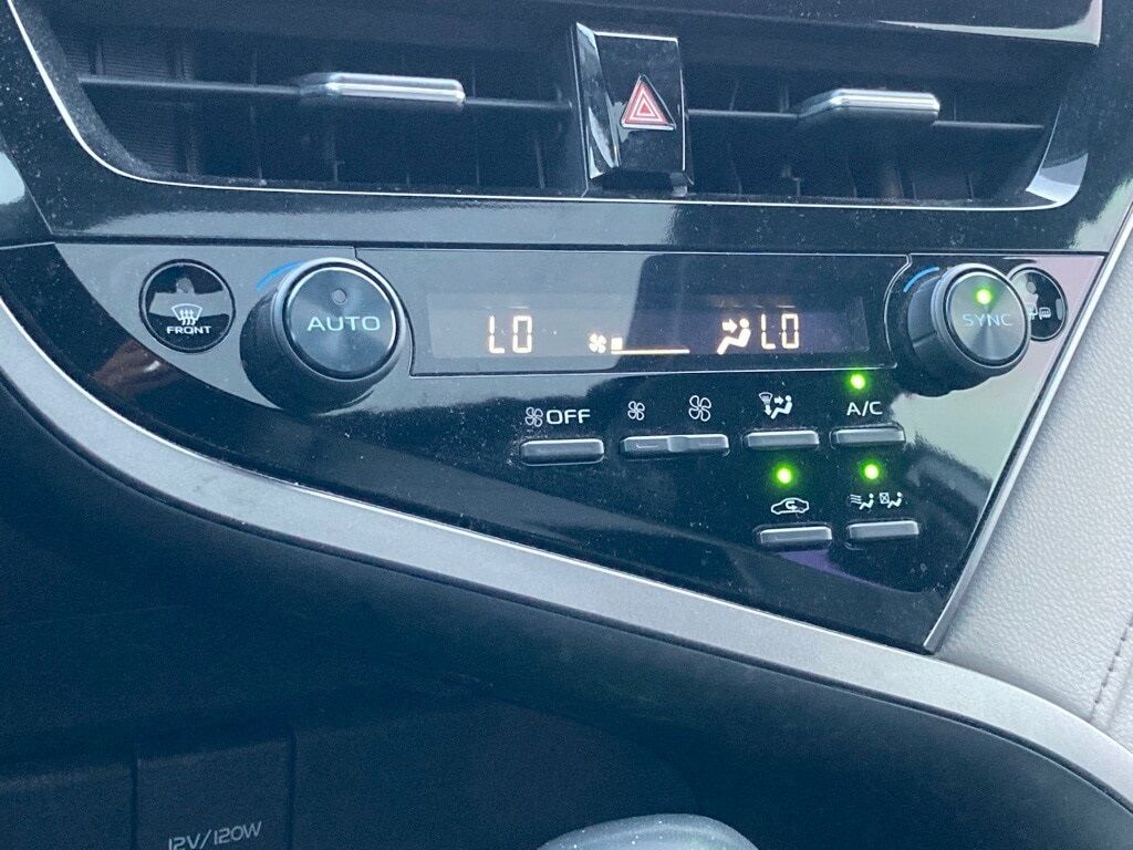 2021 Toyota Camry Hybrid XLE San Antonio TX