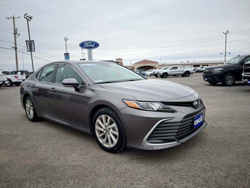 2021 Toyota Camry LE