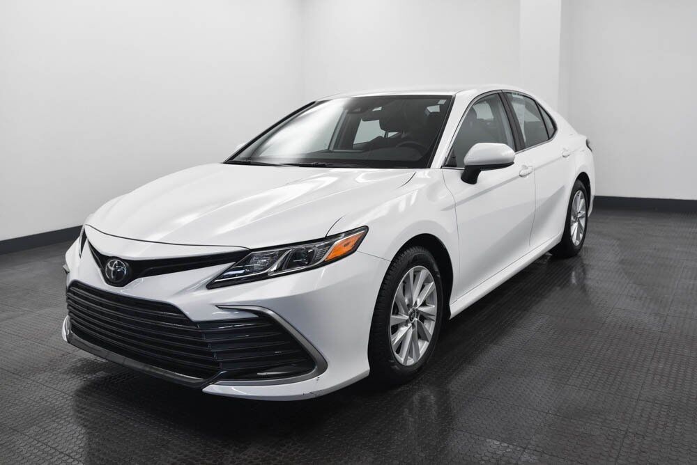 2021 Toyota Camry LE Akron OH