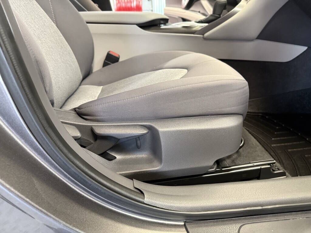2021 Toyota Camry LE Royal Oak MI