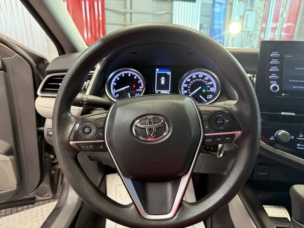 2021 Toyota Camry LE Royal Oak MI