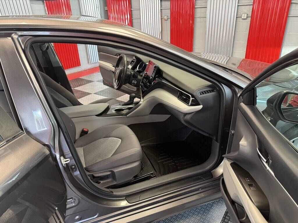 2021 Toyota Camry LE Royal Oak MI