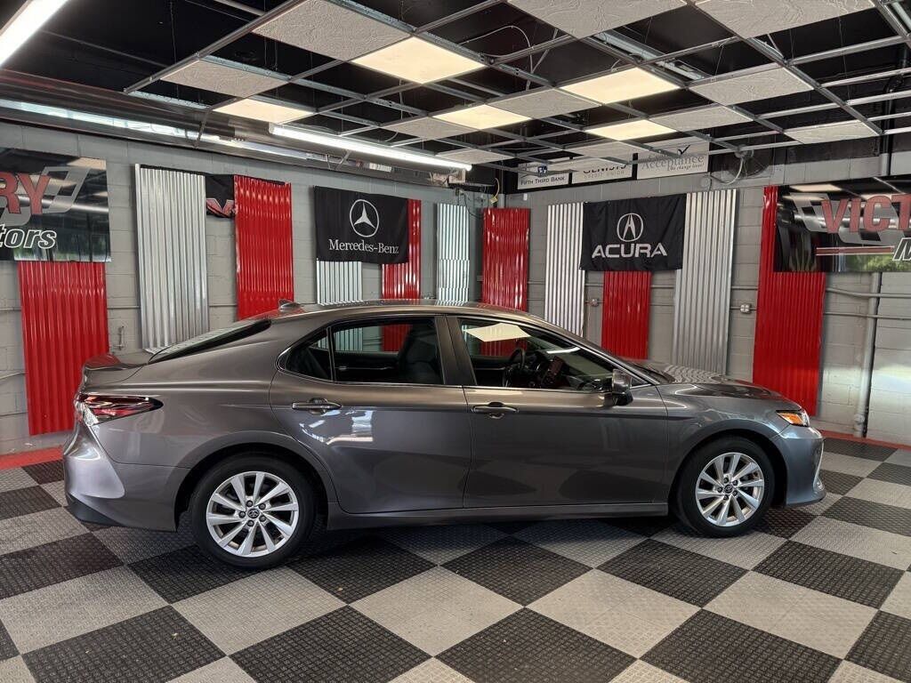2021 Toyota Camry LE Royal Oak MI