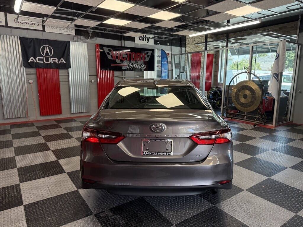 2021 Toyota Camry LE Royal Oak MI