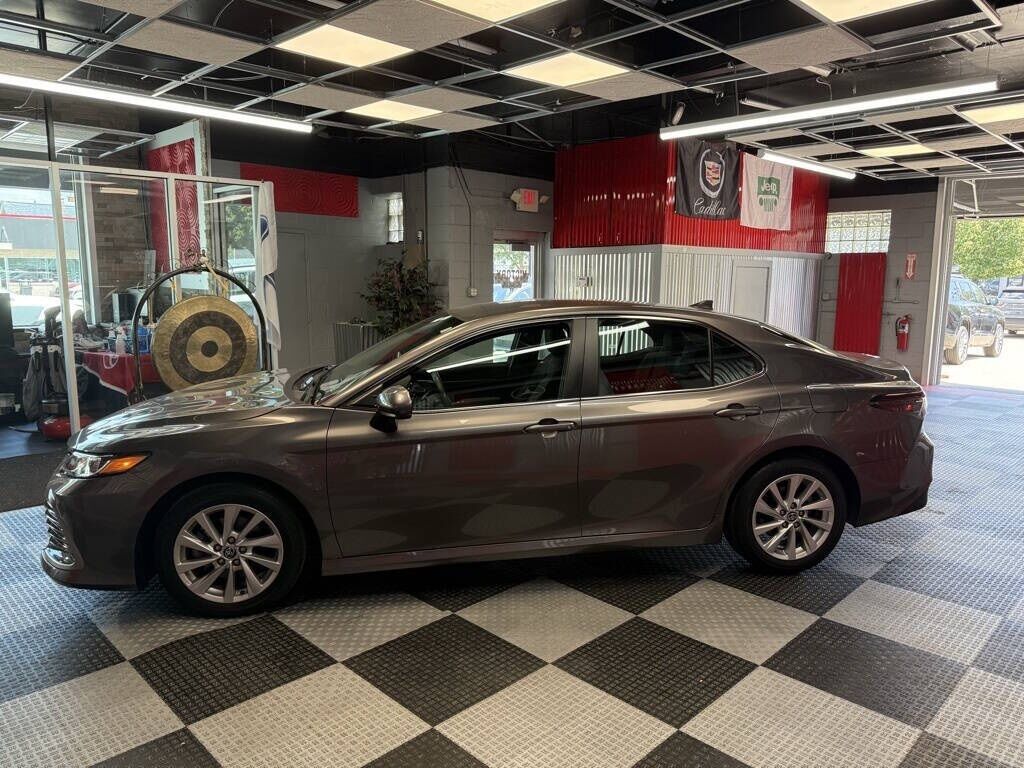 2021 Toyota Camry LE Royal Oak MI