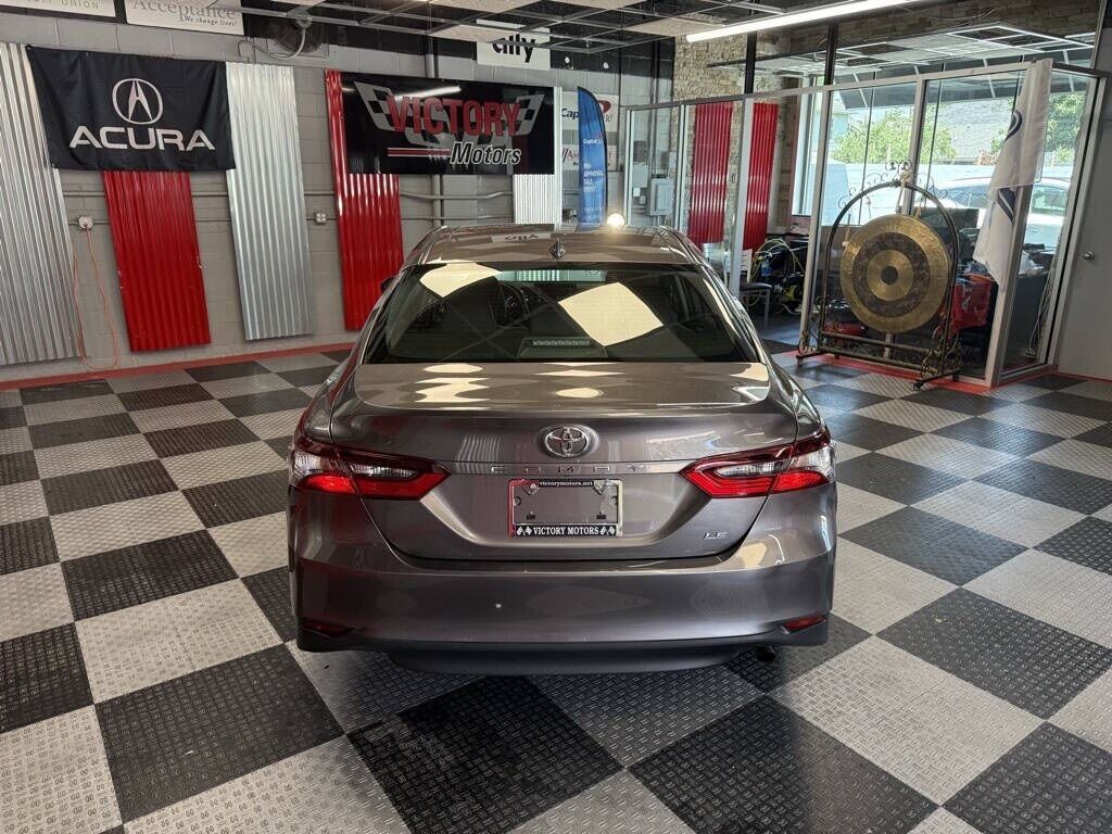 2021 Toyota Camry LE Royal Oak MI
