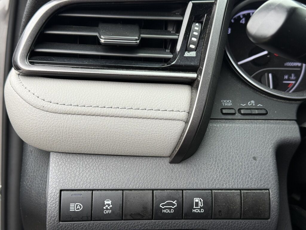 2021 Toyota Camry LE Crestwood KY