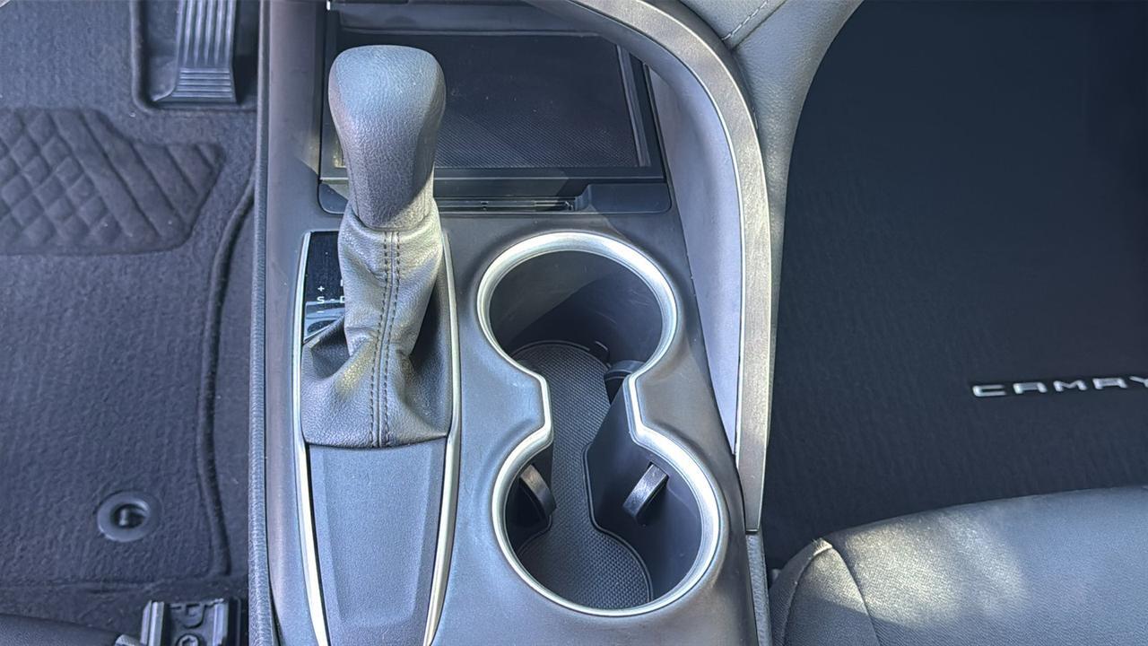 2021 Toyota Camry LE  Selma TX