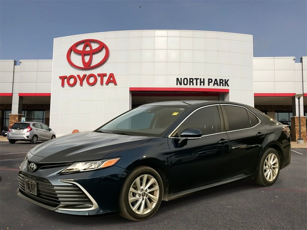 2021 Toyota Camry LE