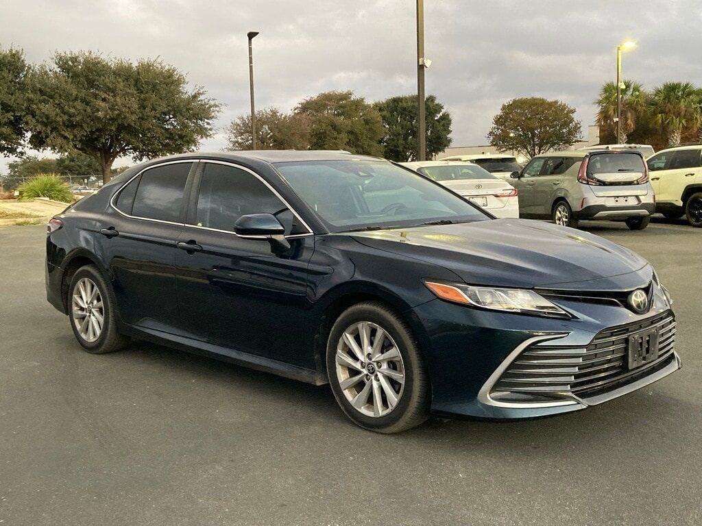 2021 Toyota Camry LE
