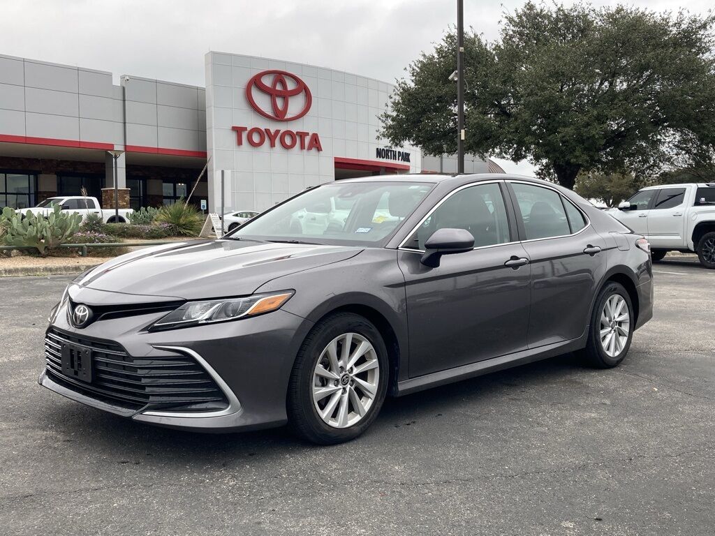 2021 Toyota Camry LE