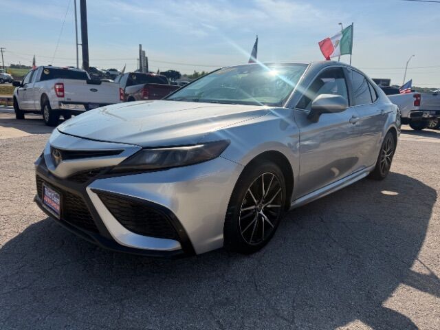 2021 Toyota Camry SE