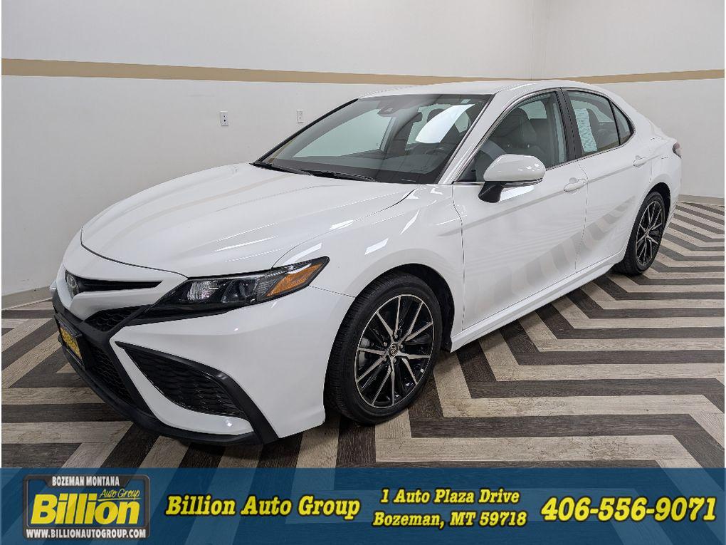 2021 Toyota Camry SE Gasoline