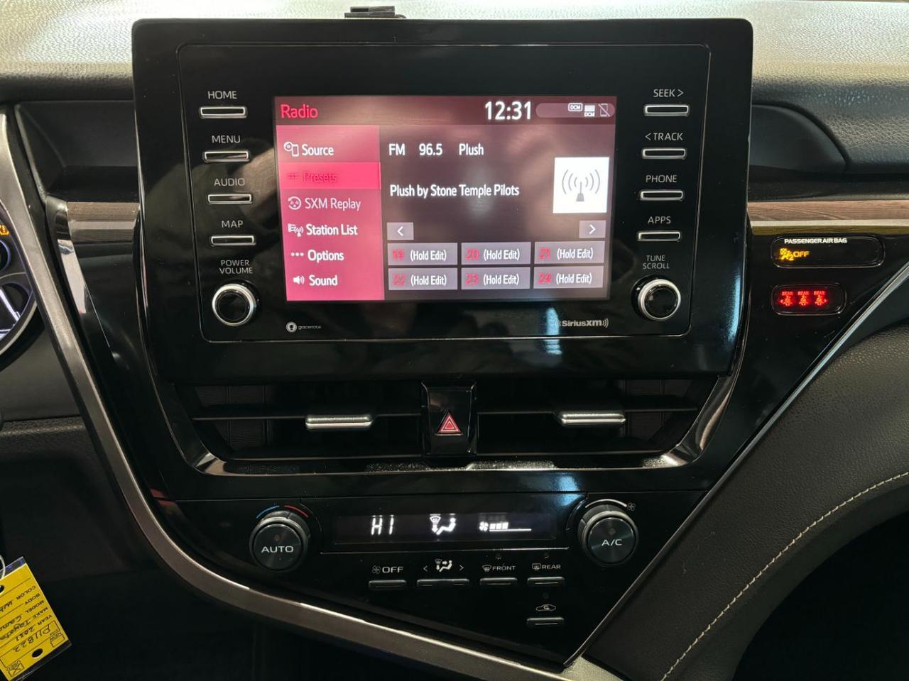 2021 Toyota Camry SE Franklin OH