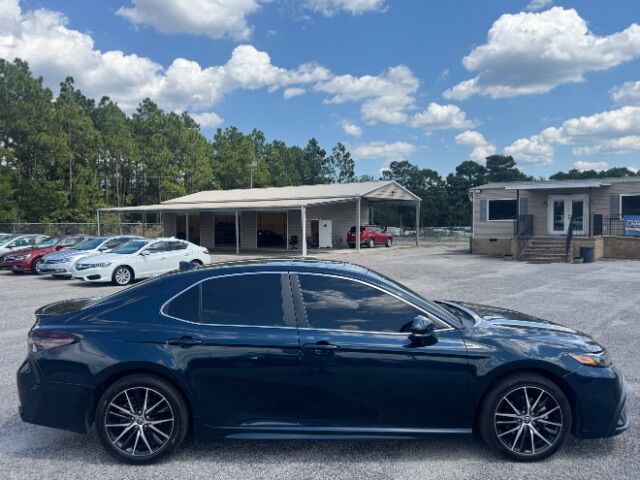 2021 Toyota Camry SE photo 4