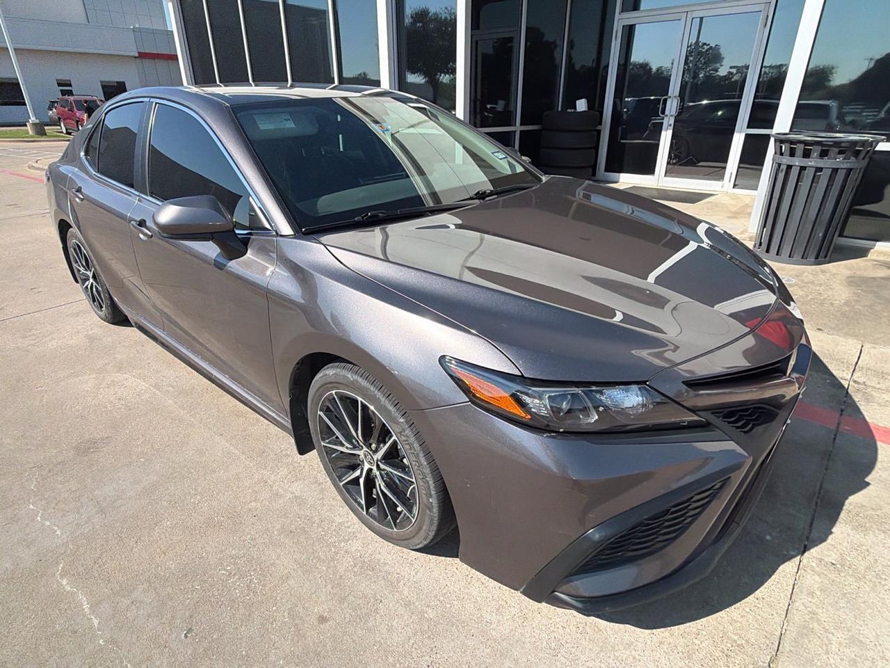 2021 Toyota Camry SE Hurst TX