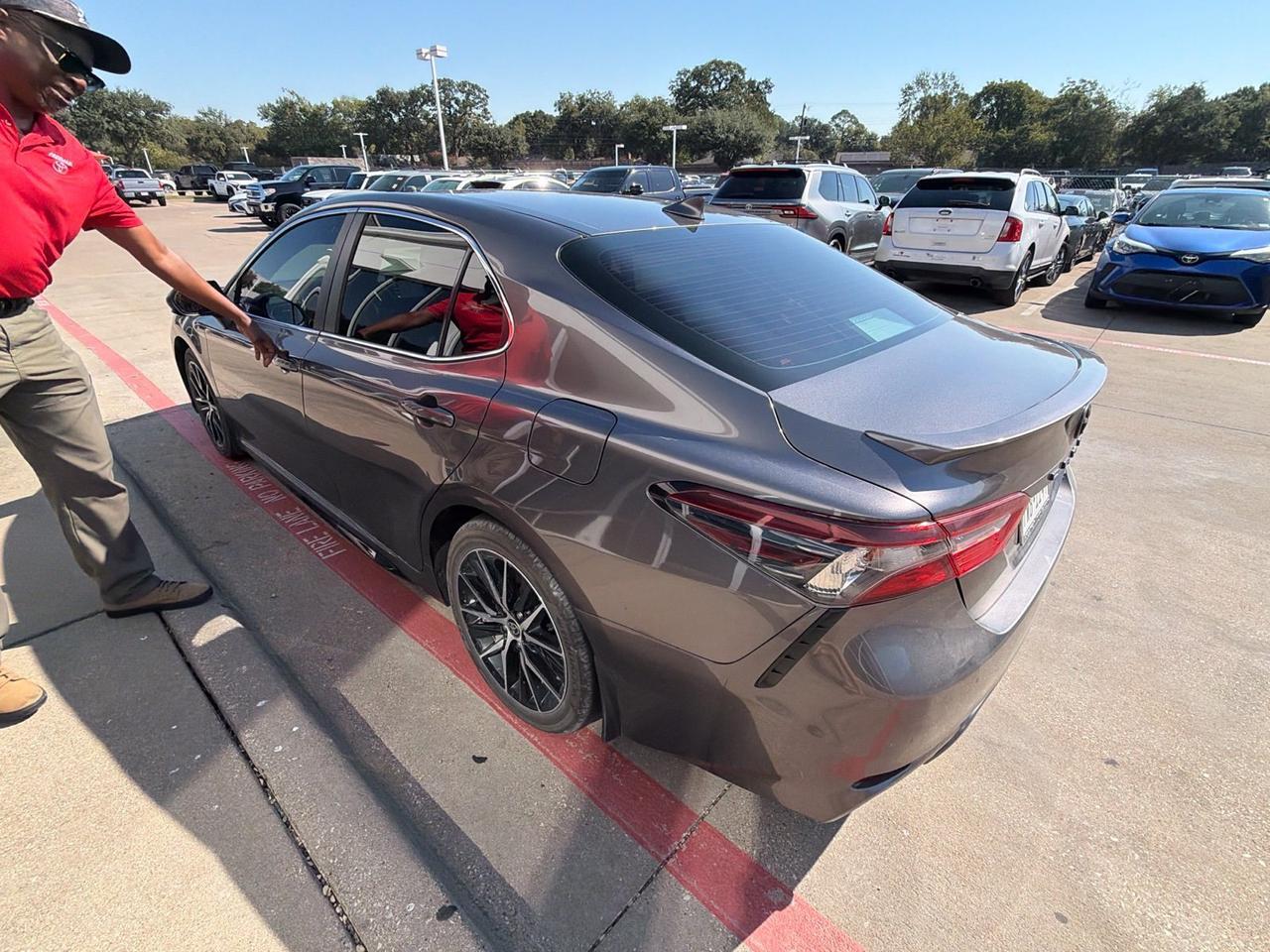 2021 Toyota Camry SE Hurst TX