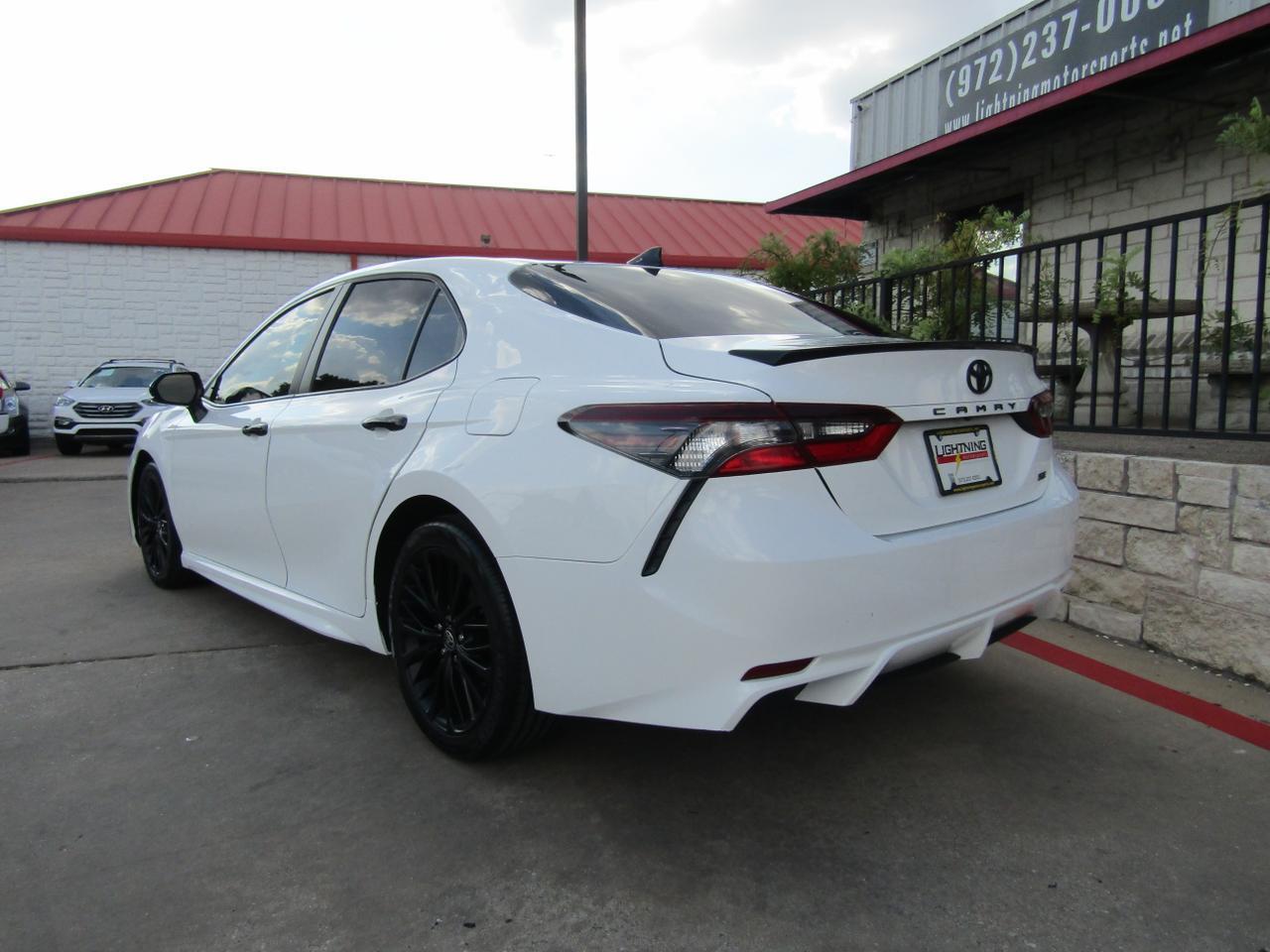 2021 Toyota Camry SE Nightshade Auto (Natl) Grand Prairie TX