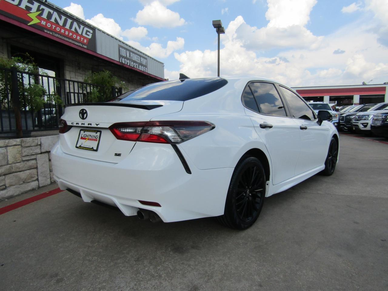 2021 Toyota Camry SE Nightshade Auto (Natl) Grand Prairie TX