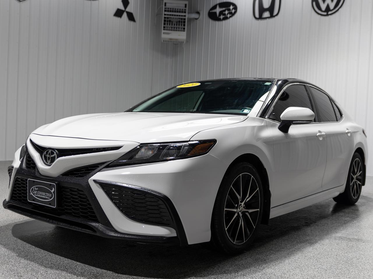 2021 Toyota Camry SE Nightshade Cranberry PA