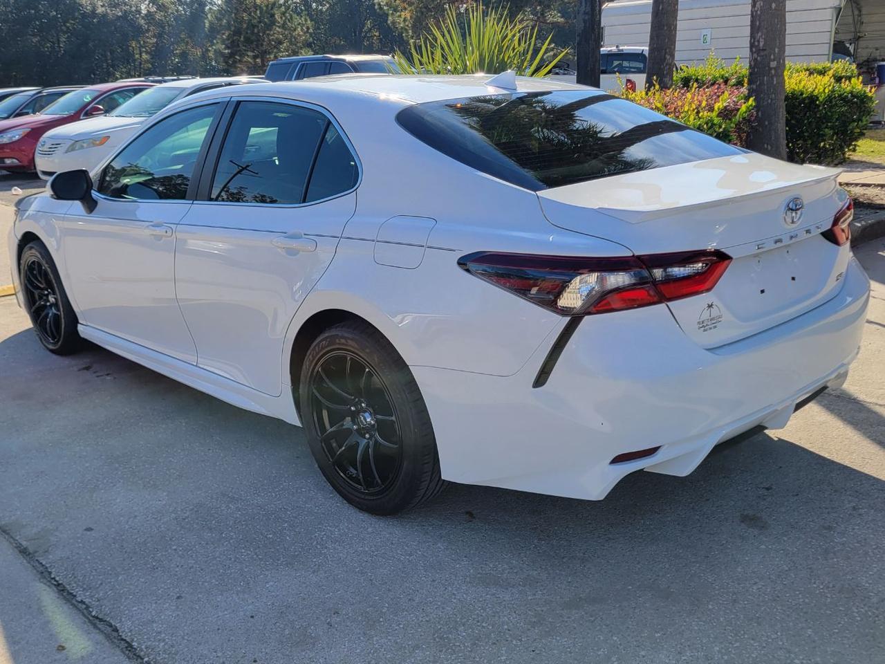 2021 Toyota Camry SE Nightshade Editio