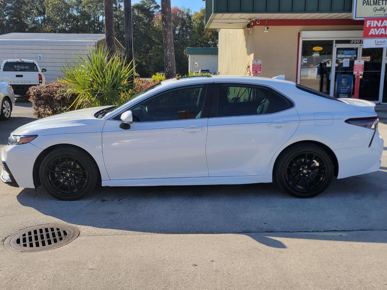 2021 Toyota Camry SE Nightshade Editio