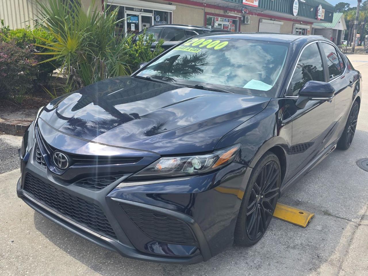 2021 Toyota Camry SE Nightshade Edition | SE