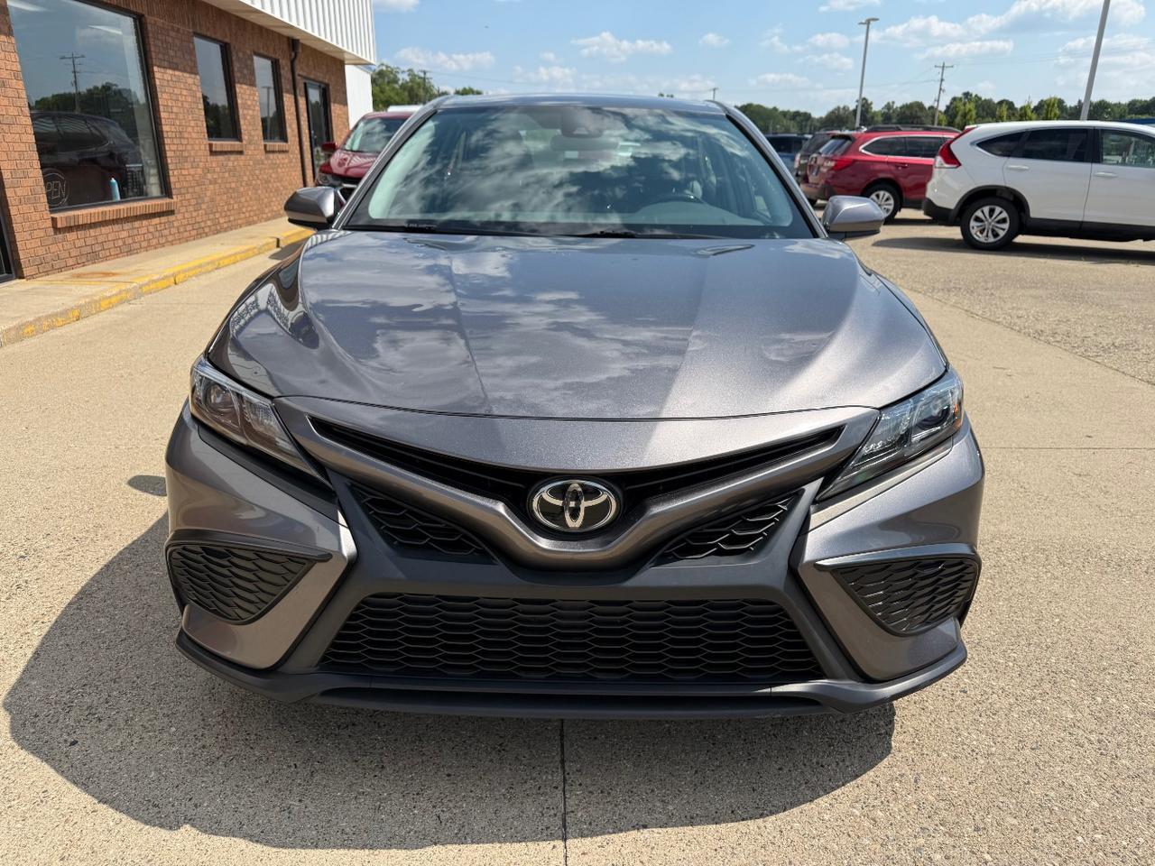2021 Toyota Camry SE Nightshade Edition | SE Middleville MI