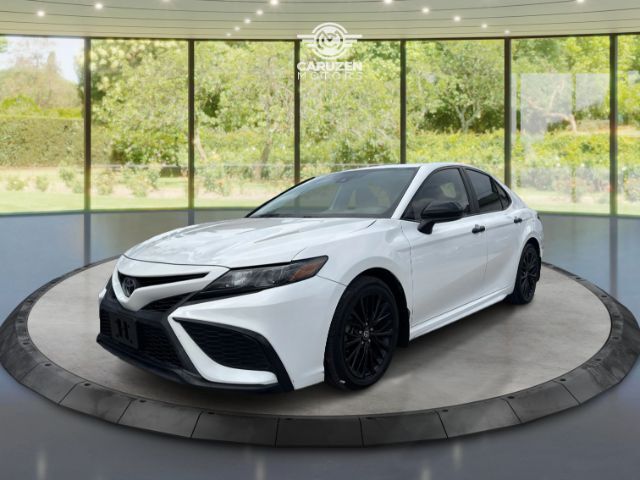 2021 Toyota Camry SE Nightshade Edition