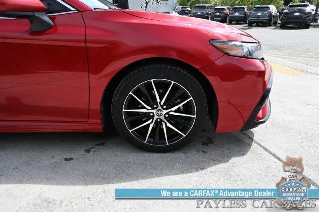 2021 Toyota Camry SE / Power Driver's Seat / Leather Trimmed Seats / Adaptive Cruise Control / Lane Departure & Forward Collision Alert / Apple CarPlay & Android Auto / USB Input / Back Up Camera / Alloy Wheels / 39 MPG Anchorage AK