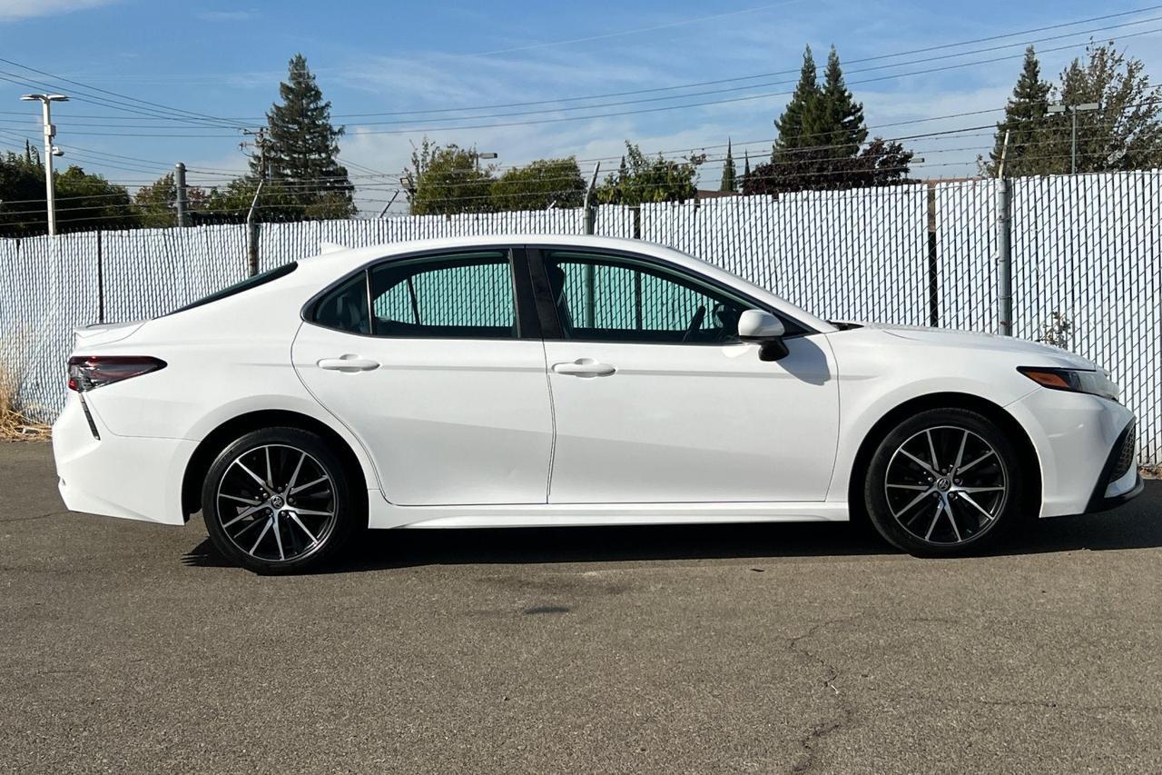 2021 Toyota Camry SE Roseville CA