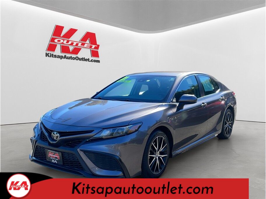 2021 Toyota Camry SE Sedan 4D
