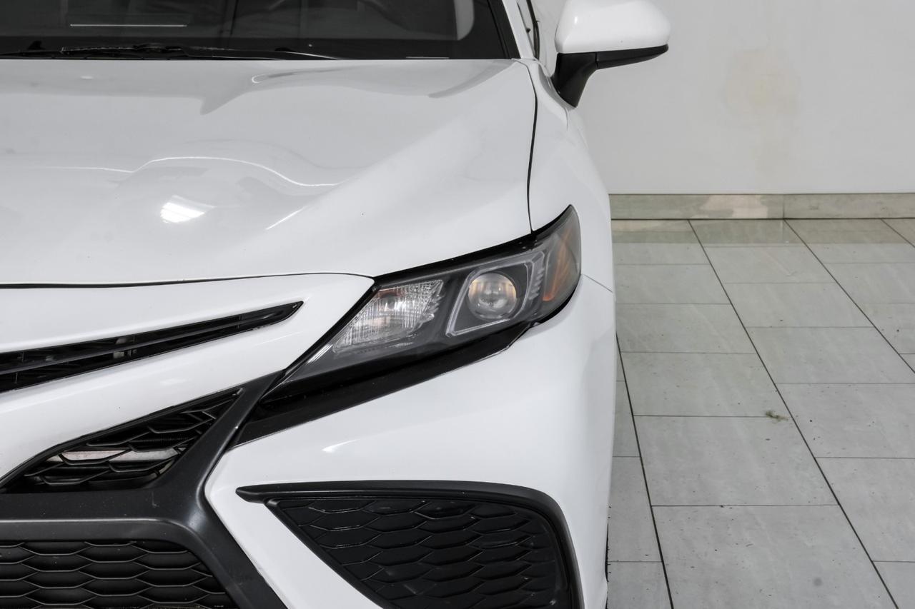 2021 Toyota Camry SE TOYOTA SAFETY SENSE LEATHER/CLOTH SEATS REAR CAMERA POWER DRI Carrollton TX