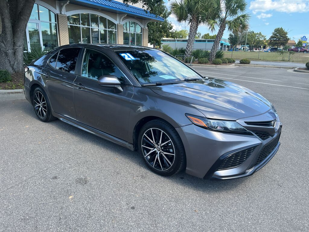 2021 Toyota Camry SE