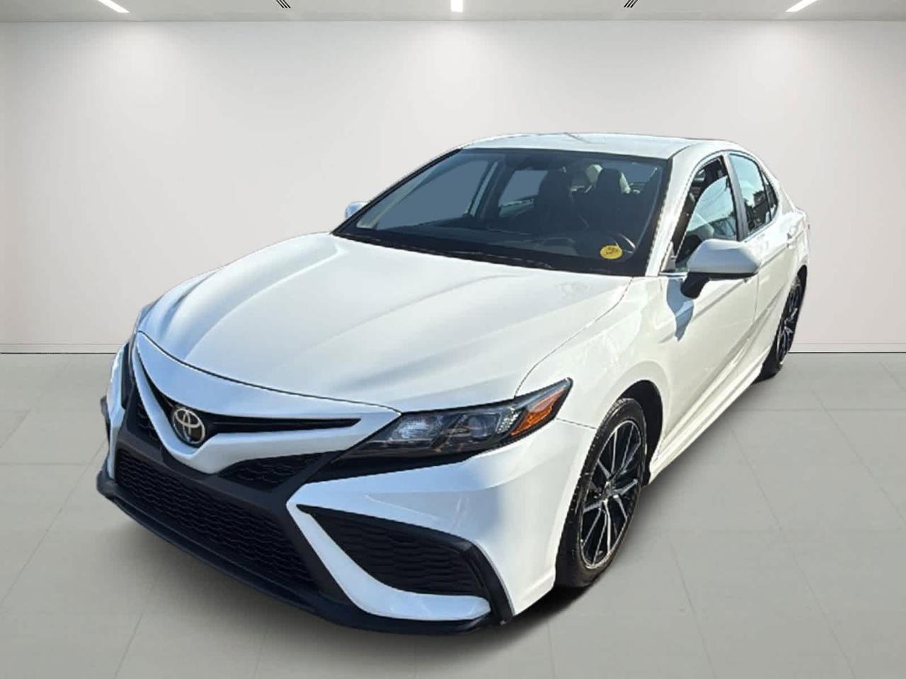 2021 Toyota Camry SE Medford MA