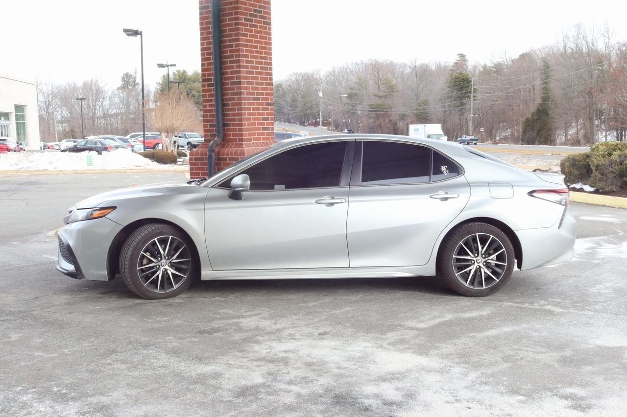 2021 Toyota Camry SE Fredericksburg VA