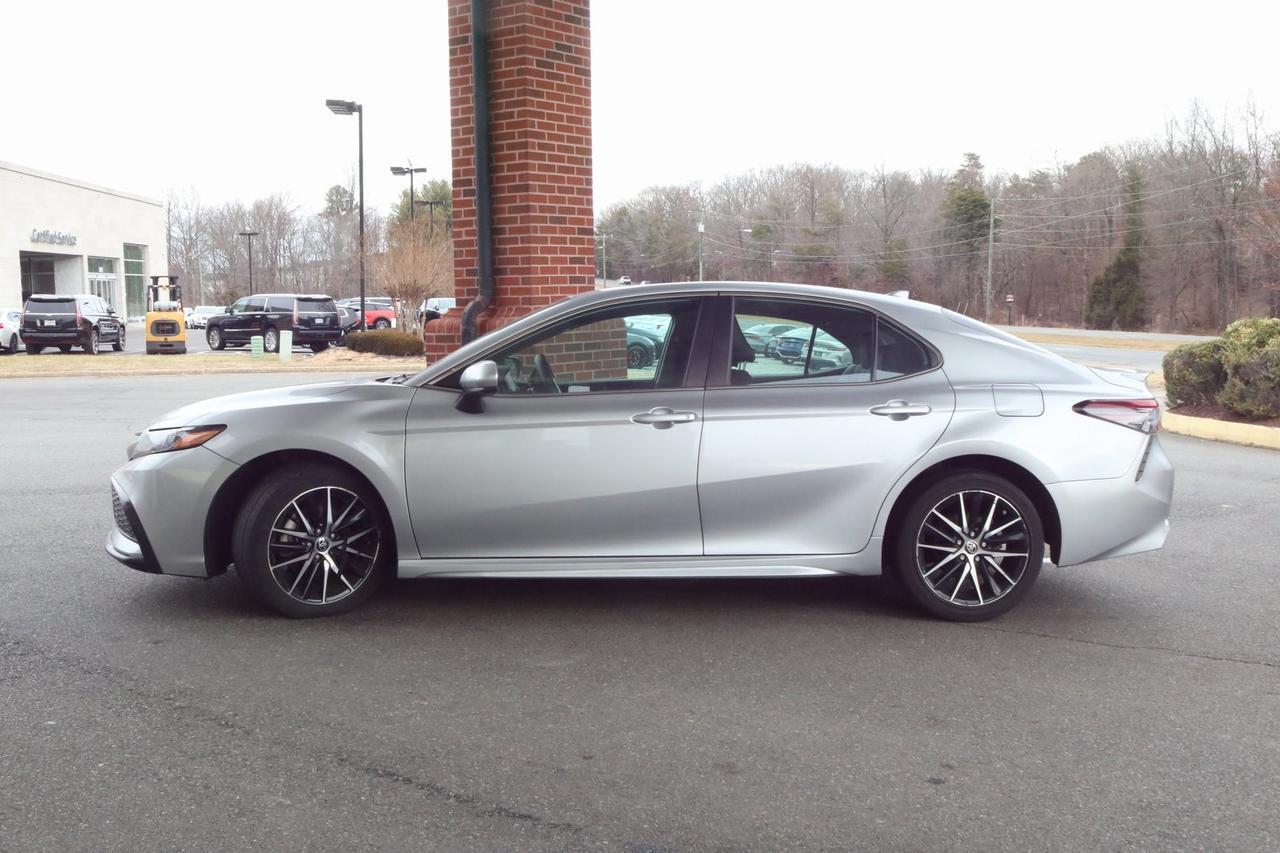 2021 Toyota Camry SE Fredericksburg VA