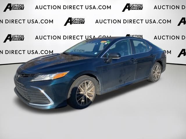 2021 Toyota Camry XLE