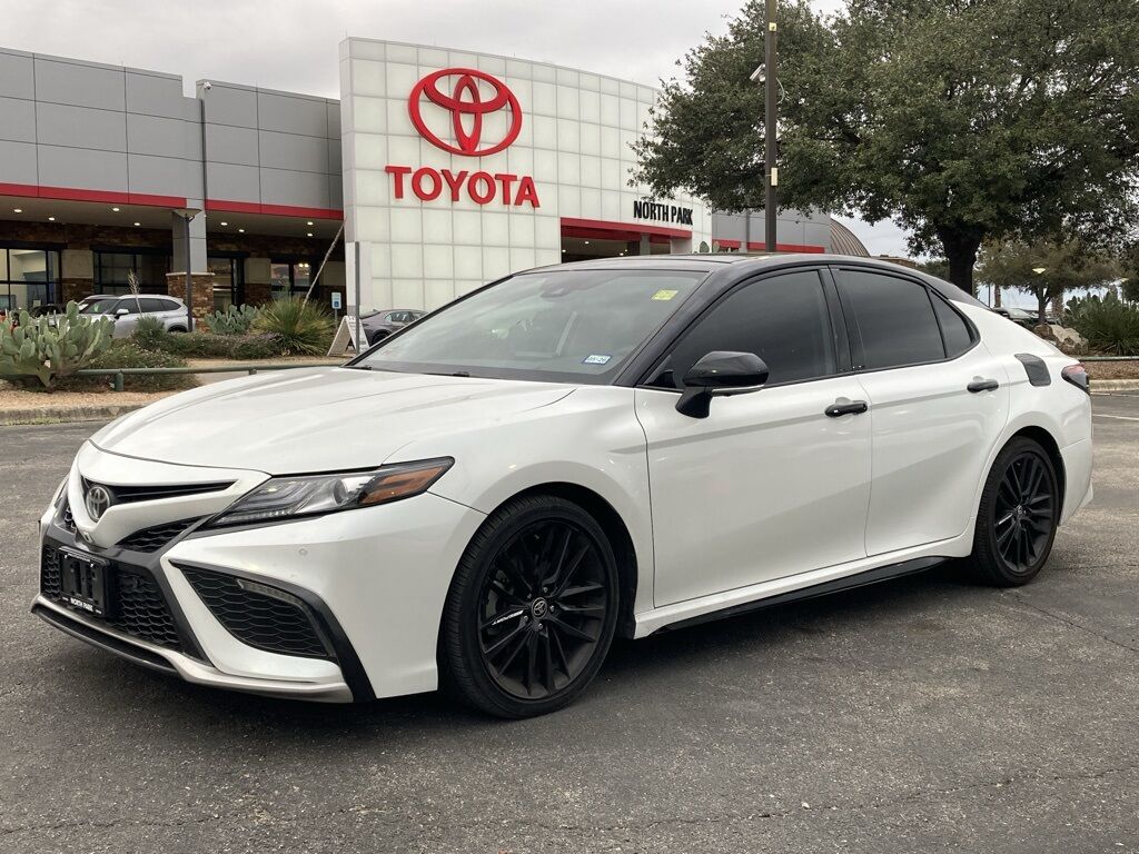 2021 Toyota Camry XSE V6