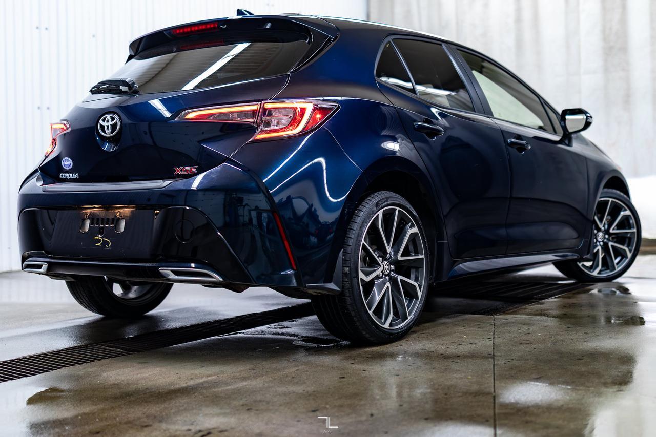 2021 Toyota Corolla Hatchback XSE Hatchback PSeat BCam Red Deer AB