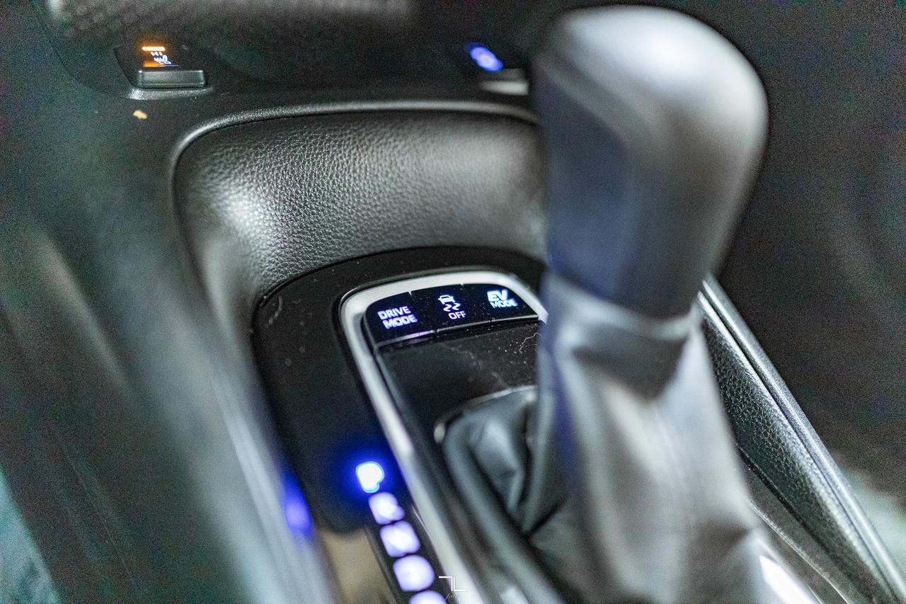 2021 Toyota Corolla Hybrid LE BCam Red Deer AB