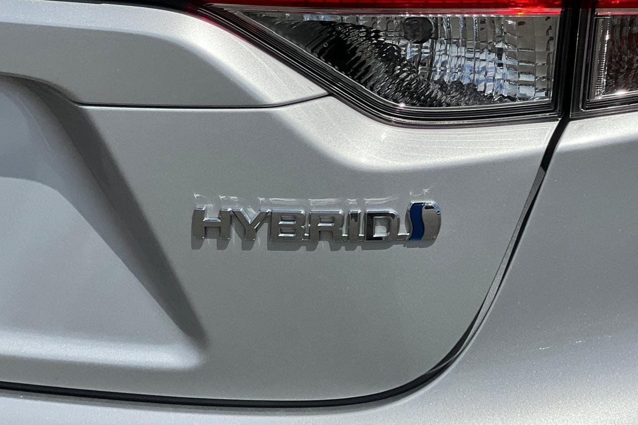 2021 Toyota Corolla Hybrid LE Roseville CA