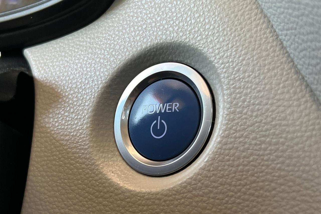2021 Toyota Corolla Hybrid LE Roseville CA