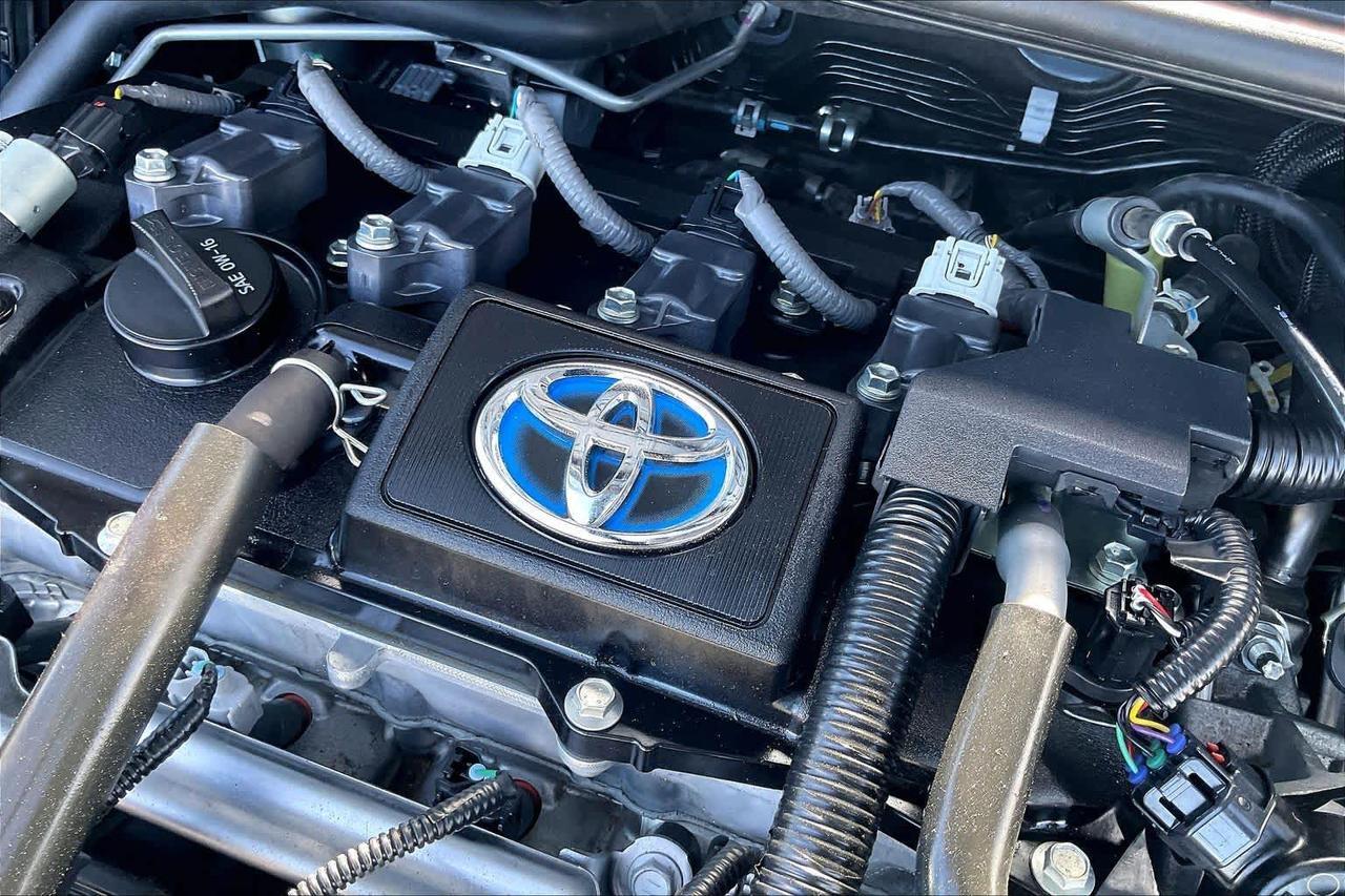 2021 Toyota Corolla Hybrid LE Roseville CA