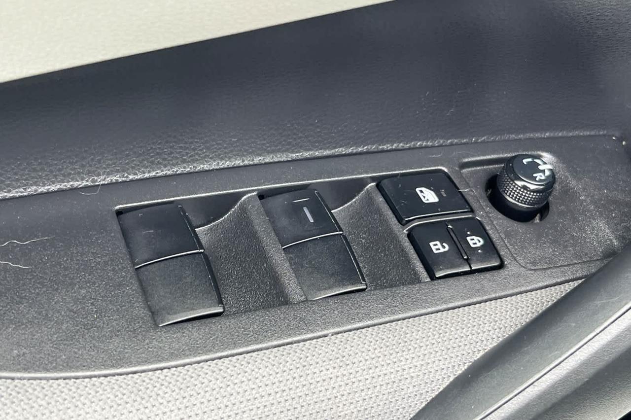 2021 Toyota Corolla Hybrid LE Roseville CA