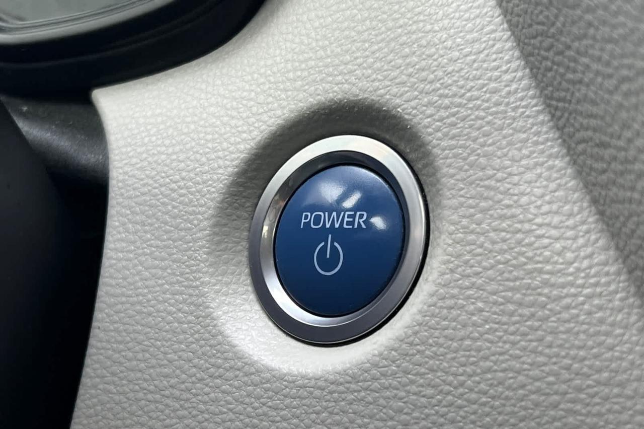 2021 Toyota Corolla Hybrid LE Roseville CA