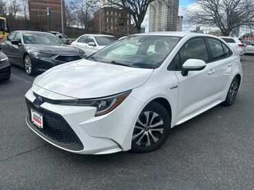 2021_Toyota_Corolla Hybrid_LE_ Worcester MA