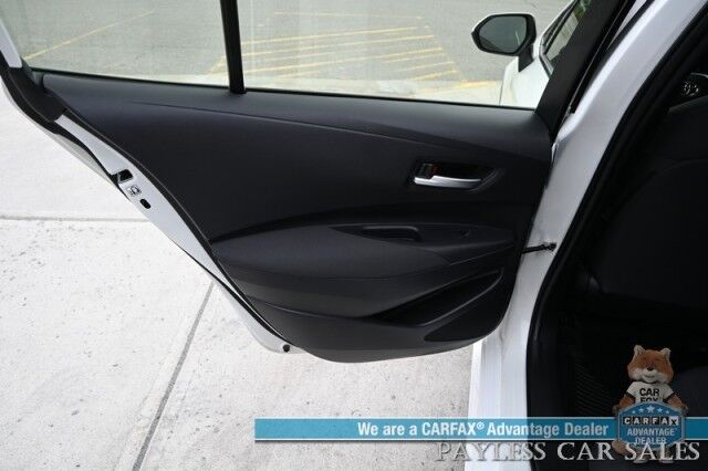 2021 Toyota Corolla LE / Automatic / Convenience Pkg / Lane Watch & Blind Spot Alert / Forward Collision Alert / Apple CarPlay & Android Auto / Keyless Entry & Start / Back Up Cam / Aluminum Wheels / Only 21K Miles / 1-Owner Anchorage AK