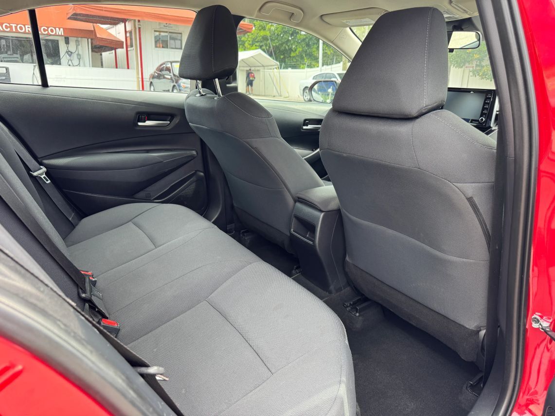 2021 Toyota Corolla LE Sedan 4D